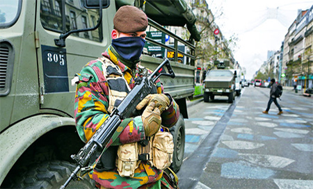 Demandan a tres empresas belgas que suministraron productos químicos a Siria 